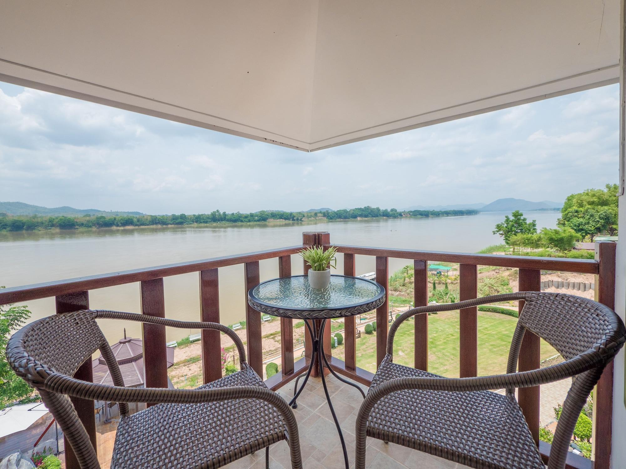 Chiangkhan River Mountain Resort Чанг Кан Екстериор снимка