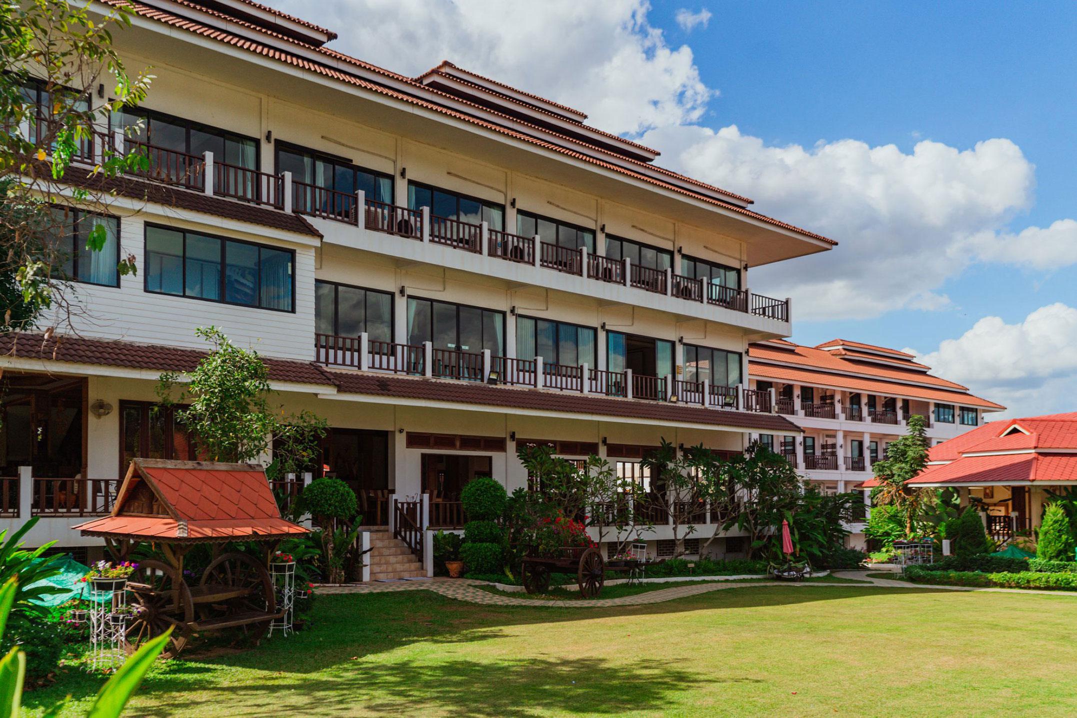 Chiangkhan River Mountain Resort Чанг Кан Екстериор снимка